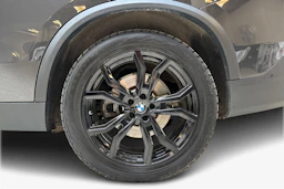 harmaa BMW X5 2021 kuva 9.