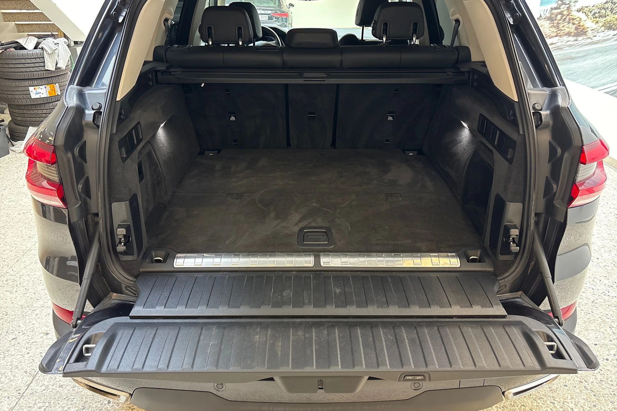 harmaa BMW X5 2021 kuva 12.