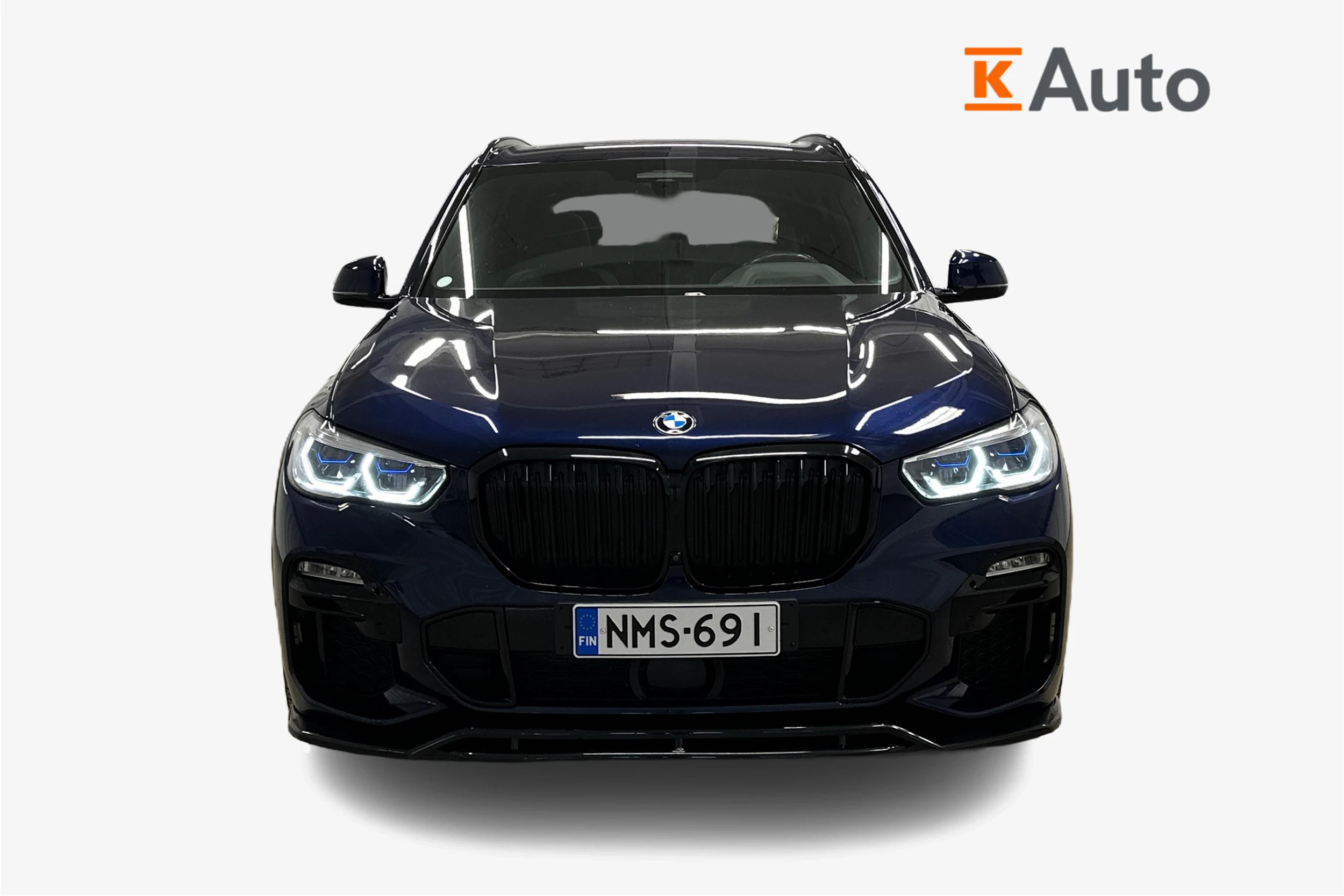 sininen BMW X5 2021 kuva 4.