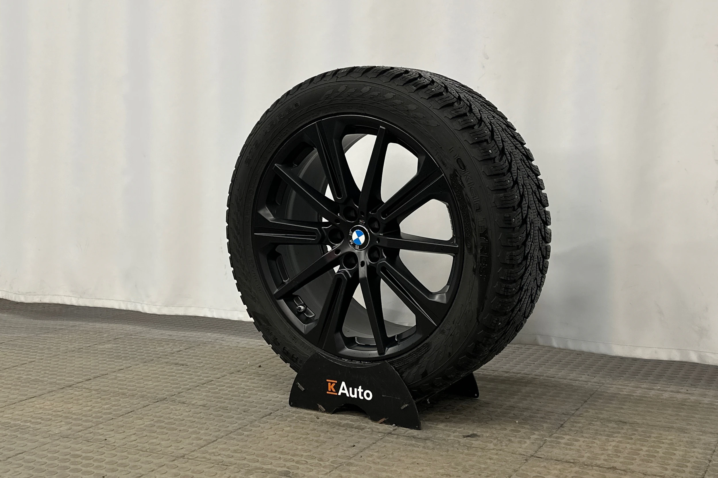 sininen BMW X5 2021 kuva 10.