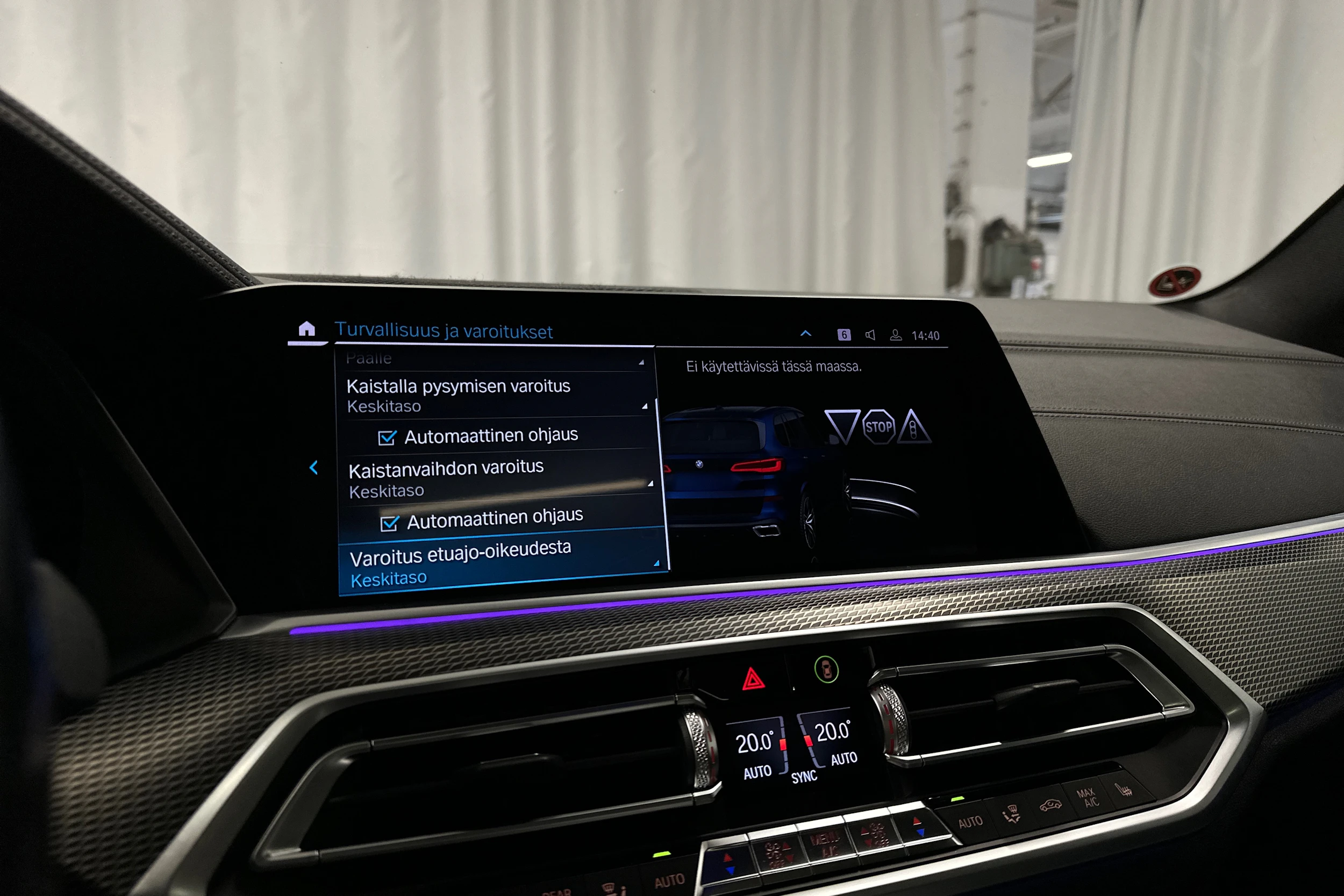 sininen BMW X5 2021 kuva 18.