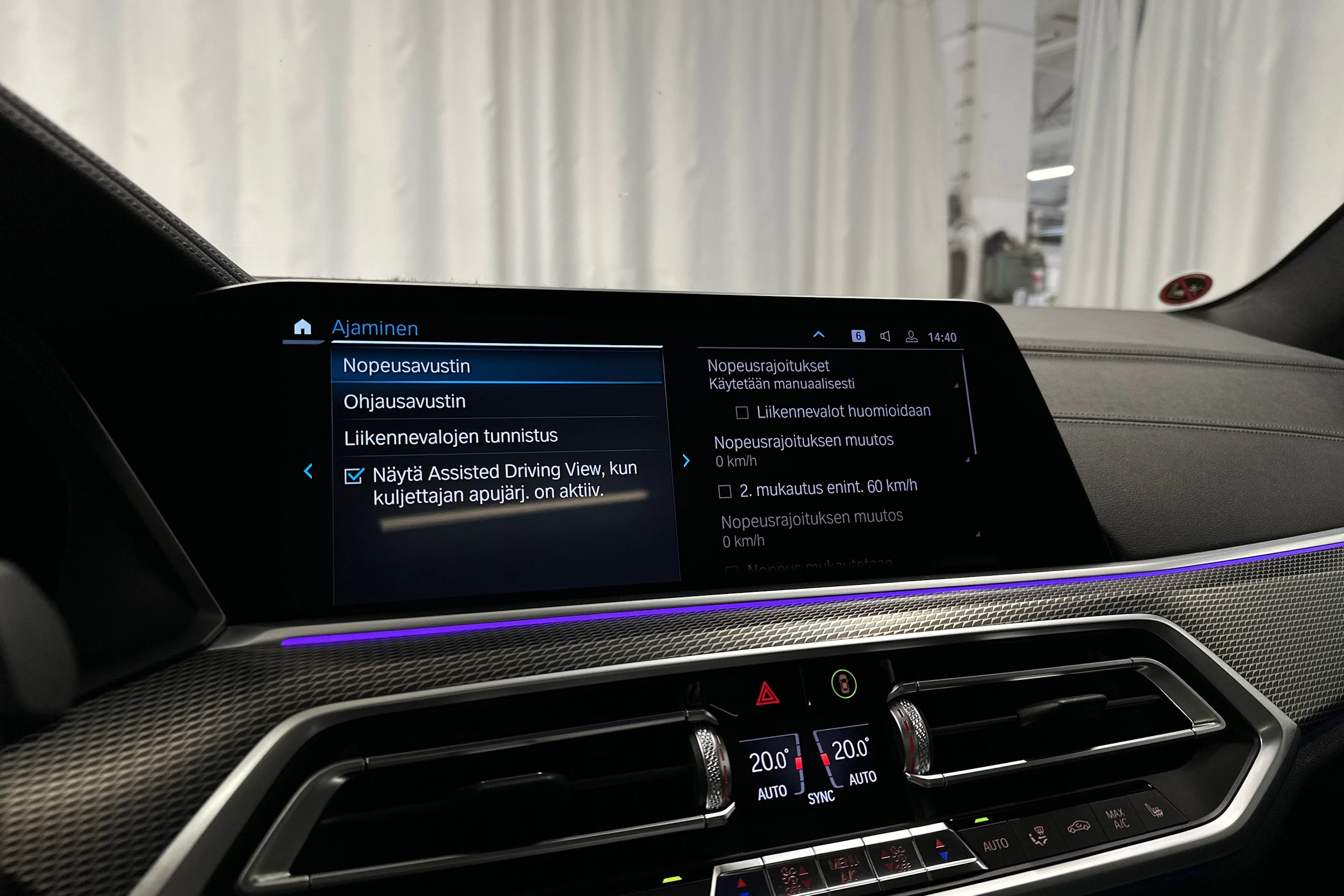 sininen BMW X5 2021 kuva 19.