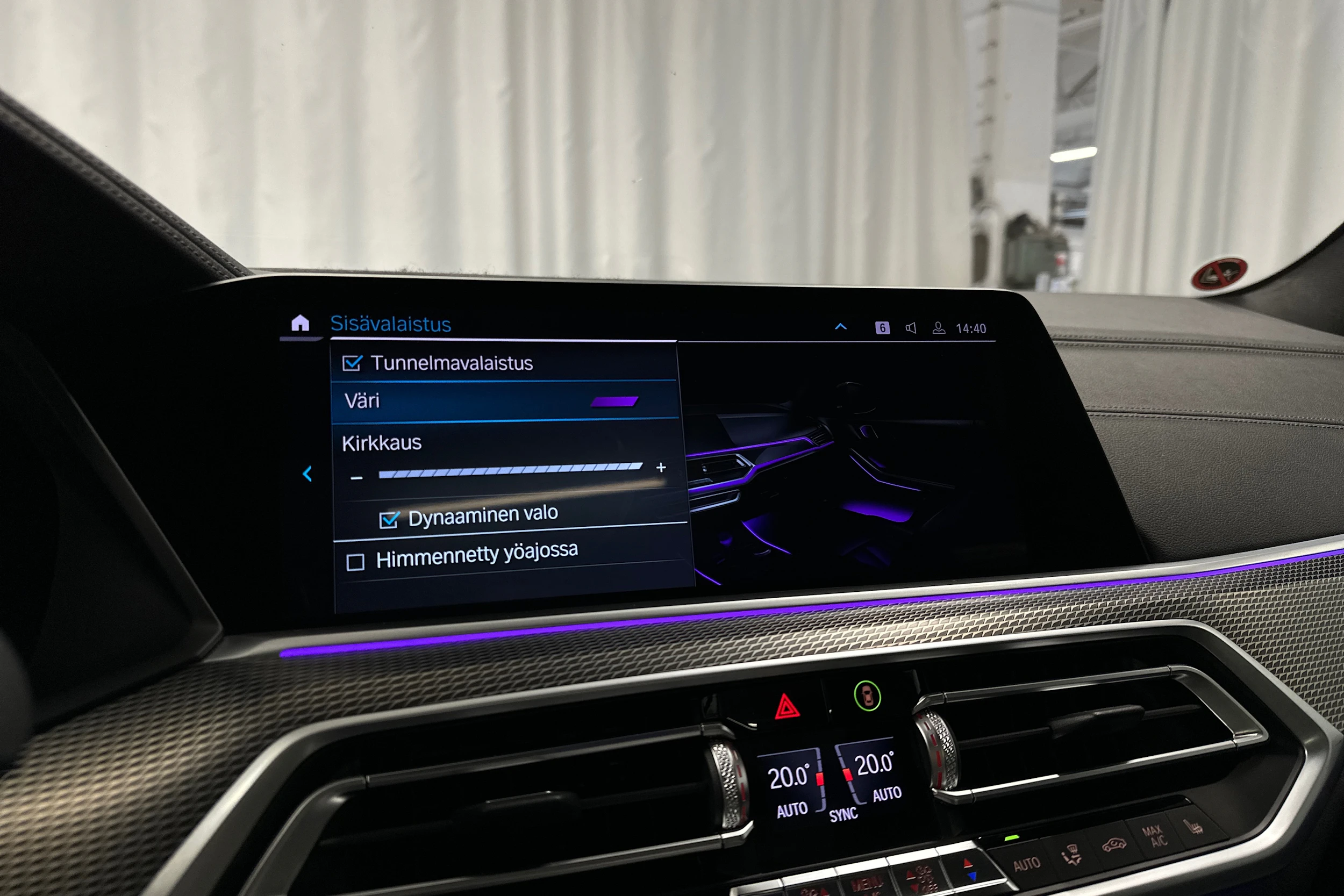 sininen BMW X5 2021 kuva 21.