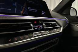 sininen BMW X5 2021 kuva 24.