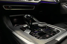 sininen BMW X5 2021 kuva 26.