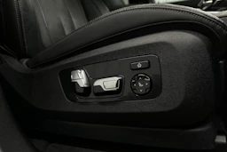 sininen BMW X5 2021 kuva 32.