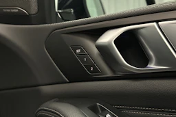 sininen BMW X5 2021 kuva 33.