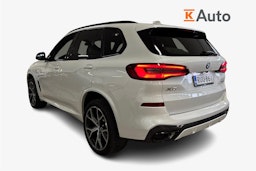 valkoinen BMW X5 2021 kuva 2.