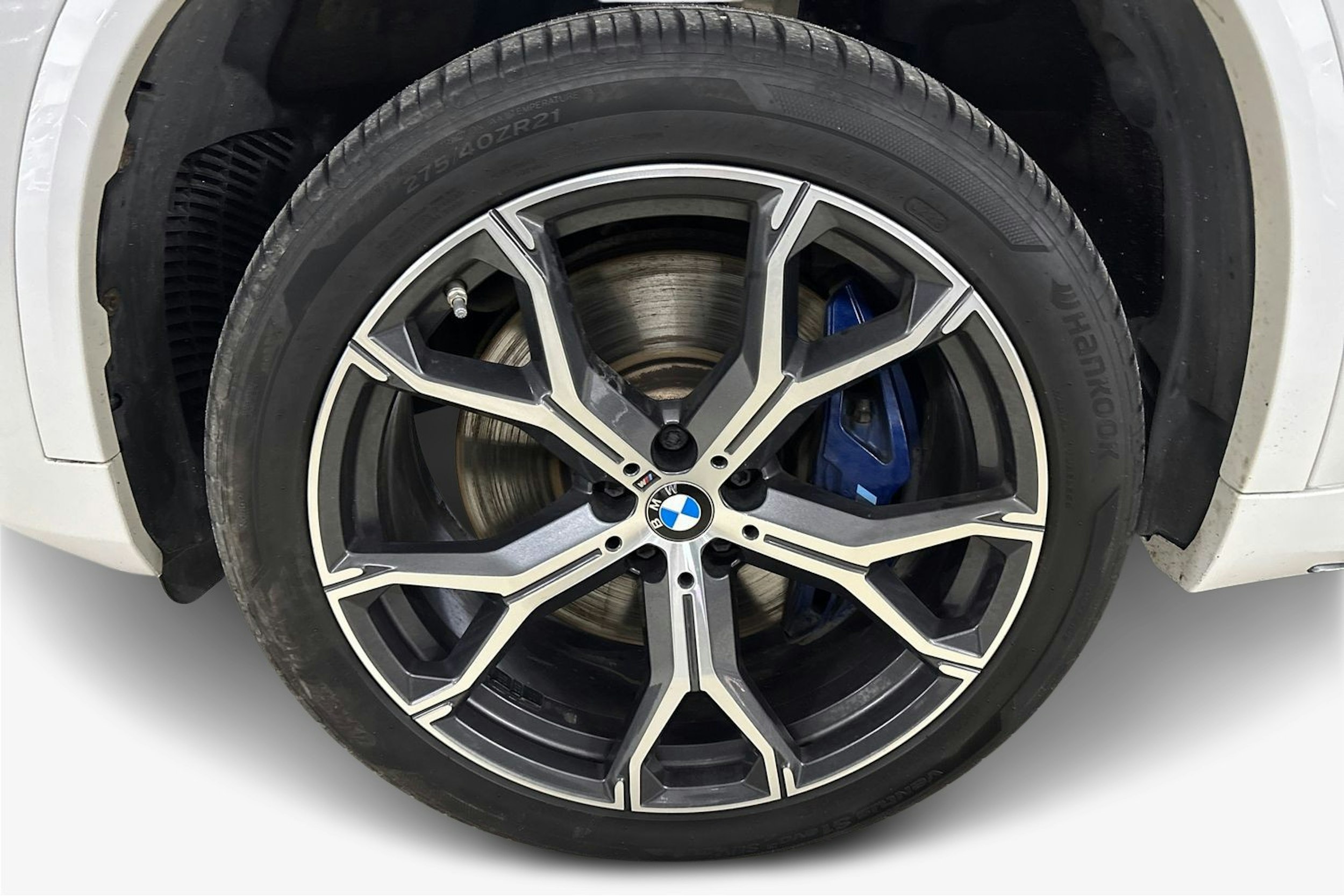 valkoinen BMW X5 2021 kuva 11.