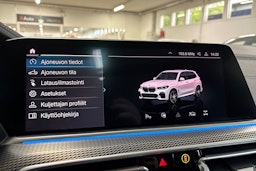 valkoinen BMW X5 2021 kuva 32.