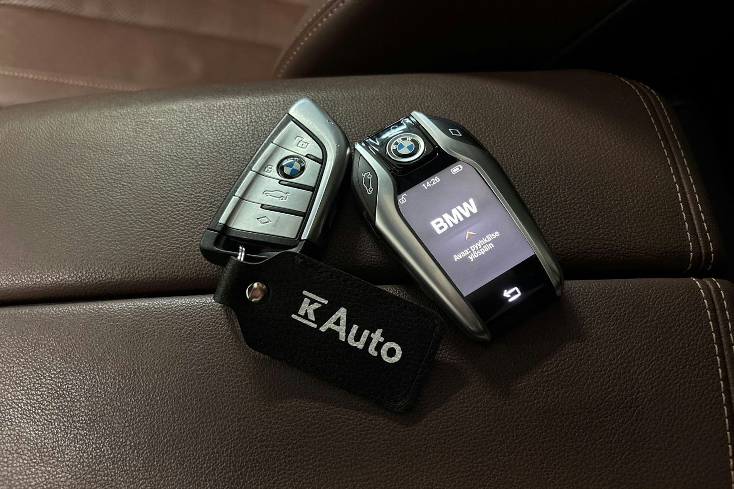 valkoinen BMW X5 2021 kuva 38.