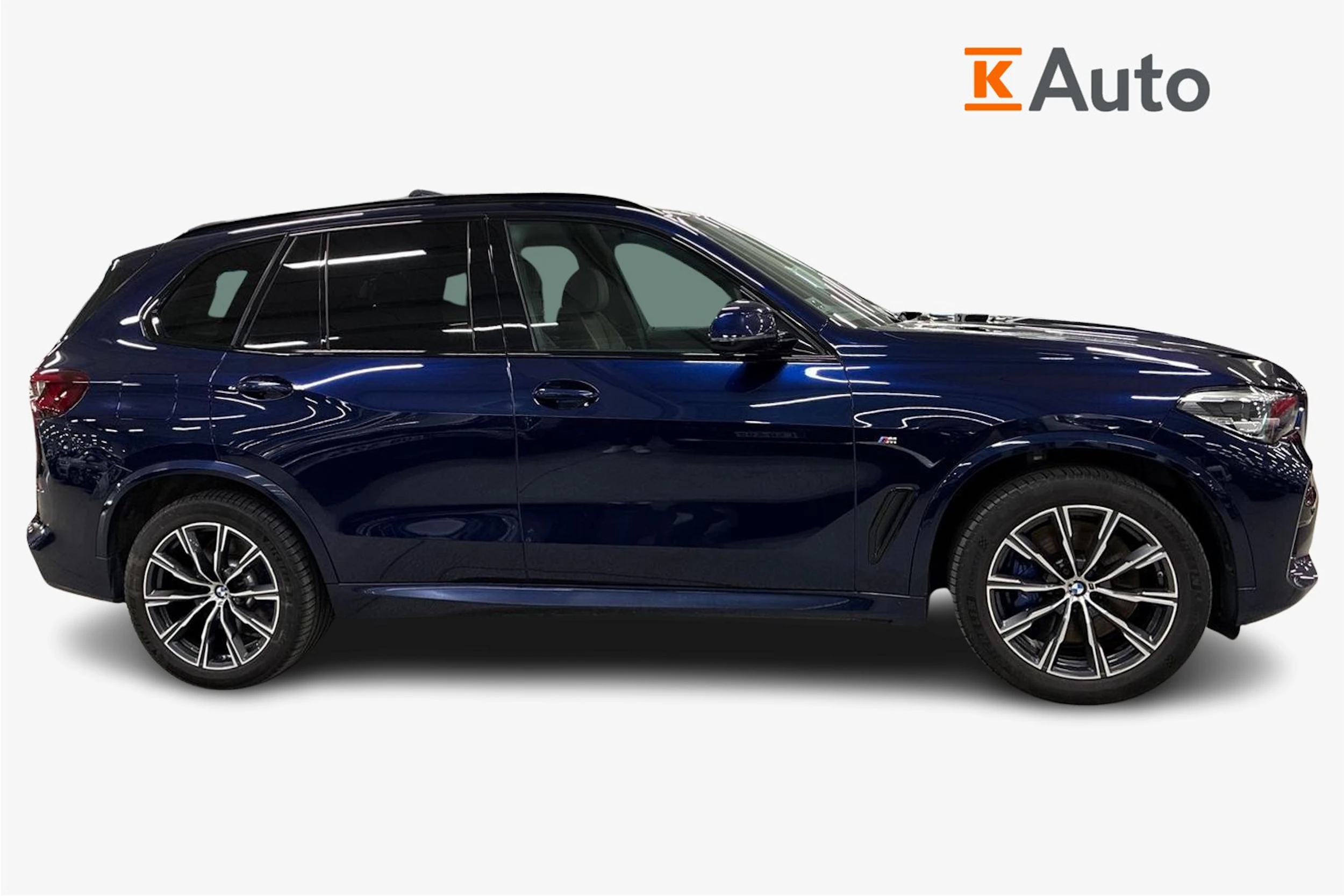 sininen BMW X5 2021 kuva 5.