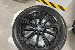 sininen BMW X5 2021 kuva 10.