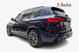 sininen BMW X5 2022 kuva 2.