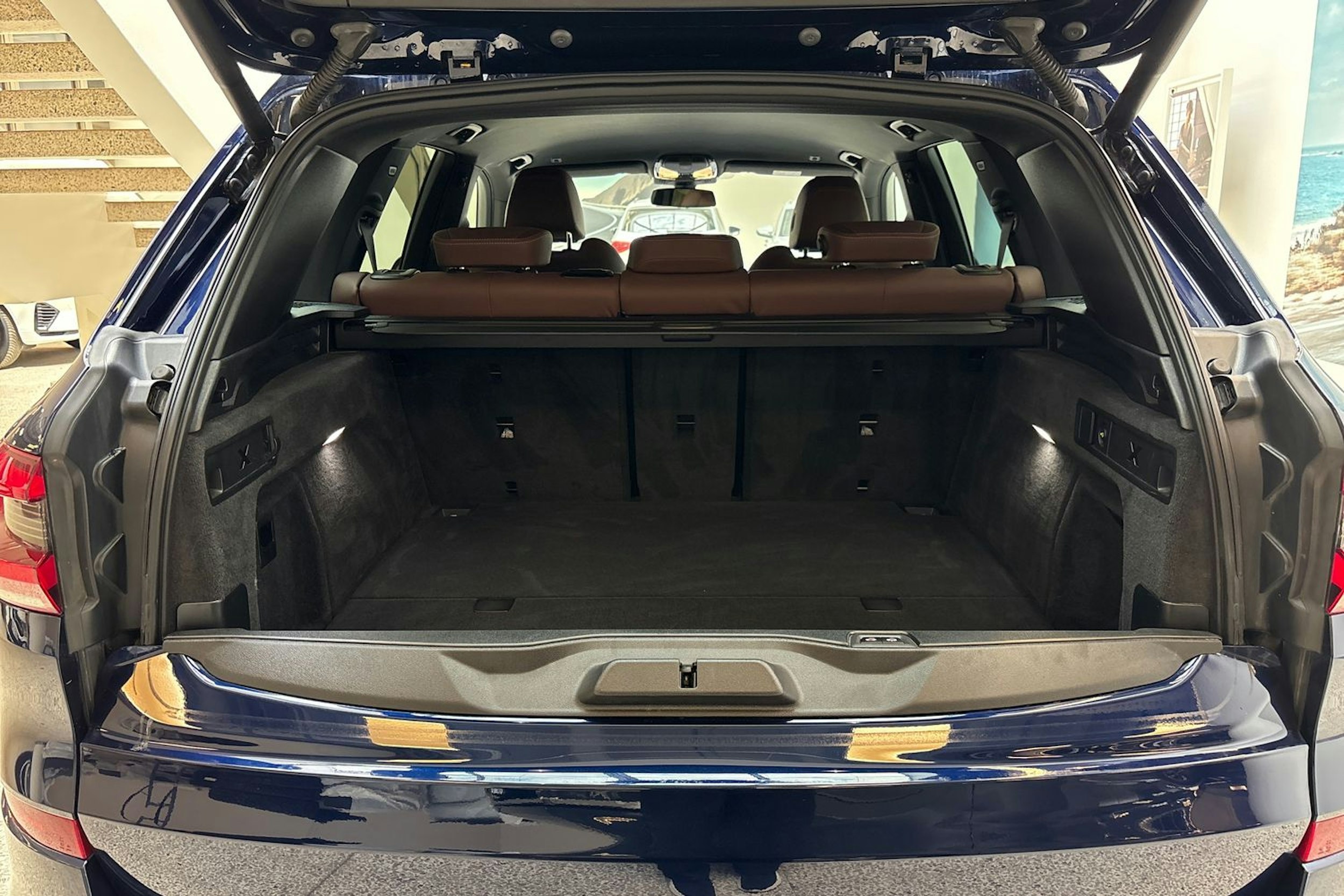 sininen BMW X5 2022 kuva 15.