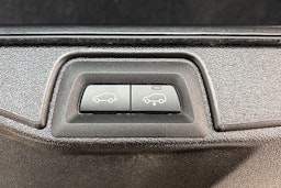 sininen BMW X5 2022 kuva 16.