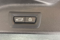 sininen BMW X5 2022 kuva 17.