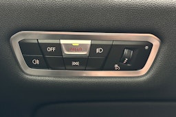 sininen BMW X5 2022 kuva 24.