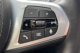 sininen BMW X5 2022 kuva 26.