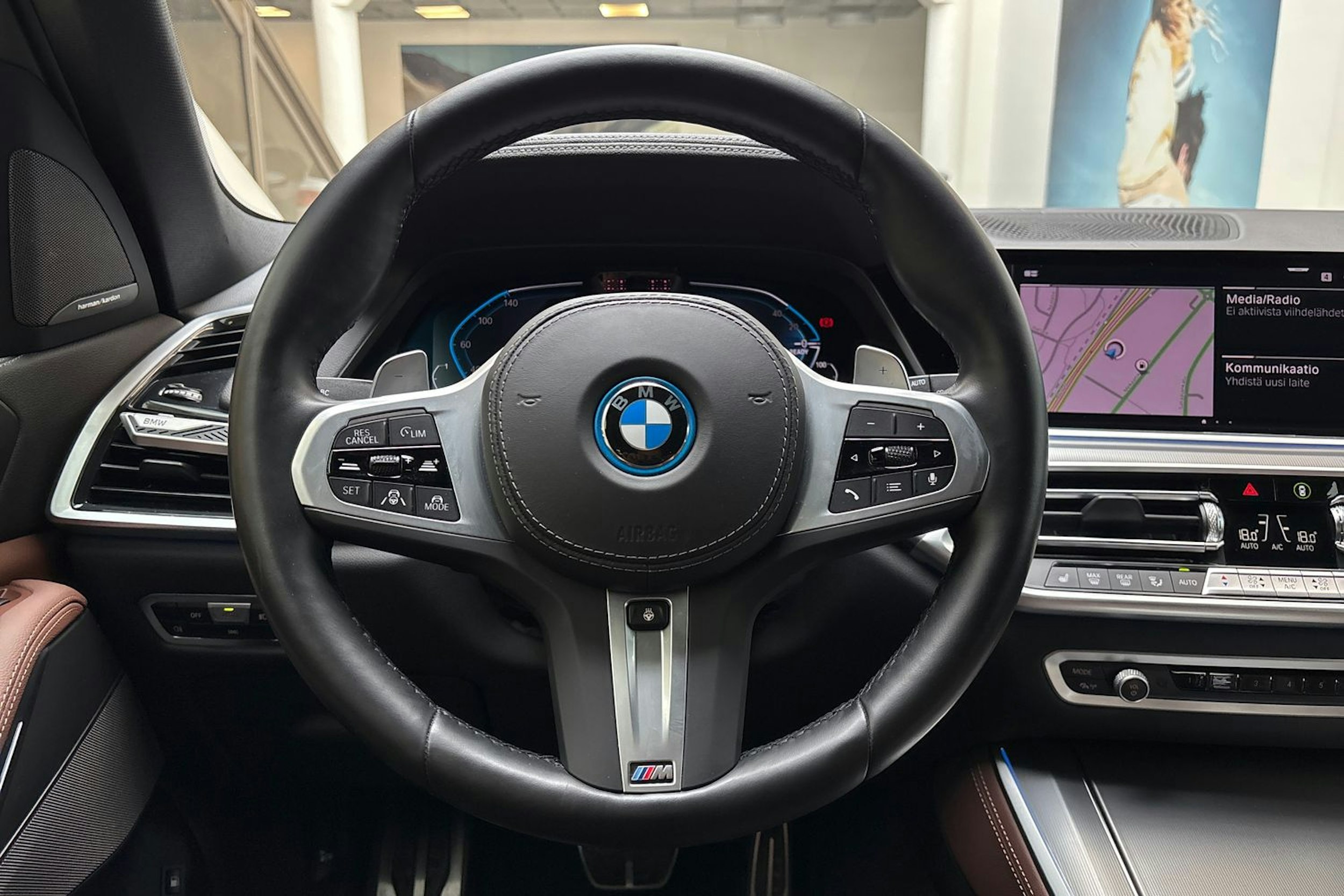 sininen BMW X5 2022 kuva 27.