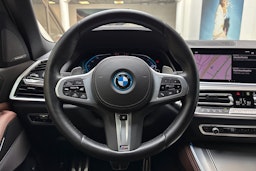 sininen BMW X5 2022 kuva 27.