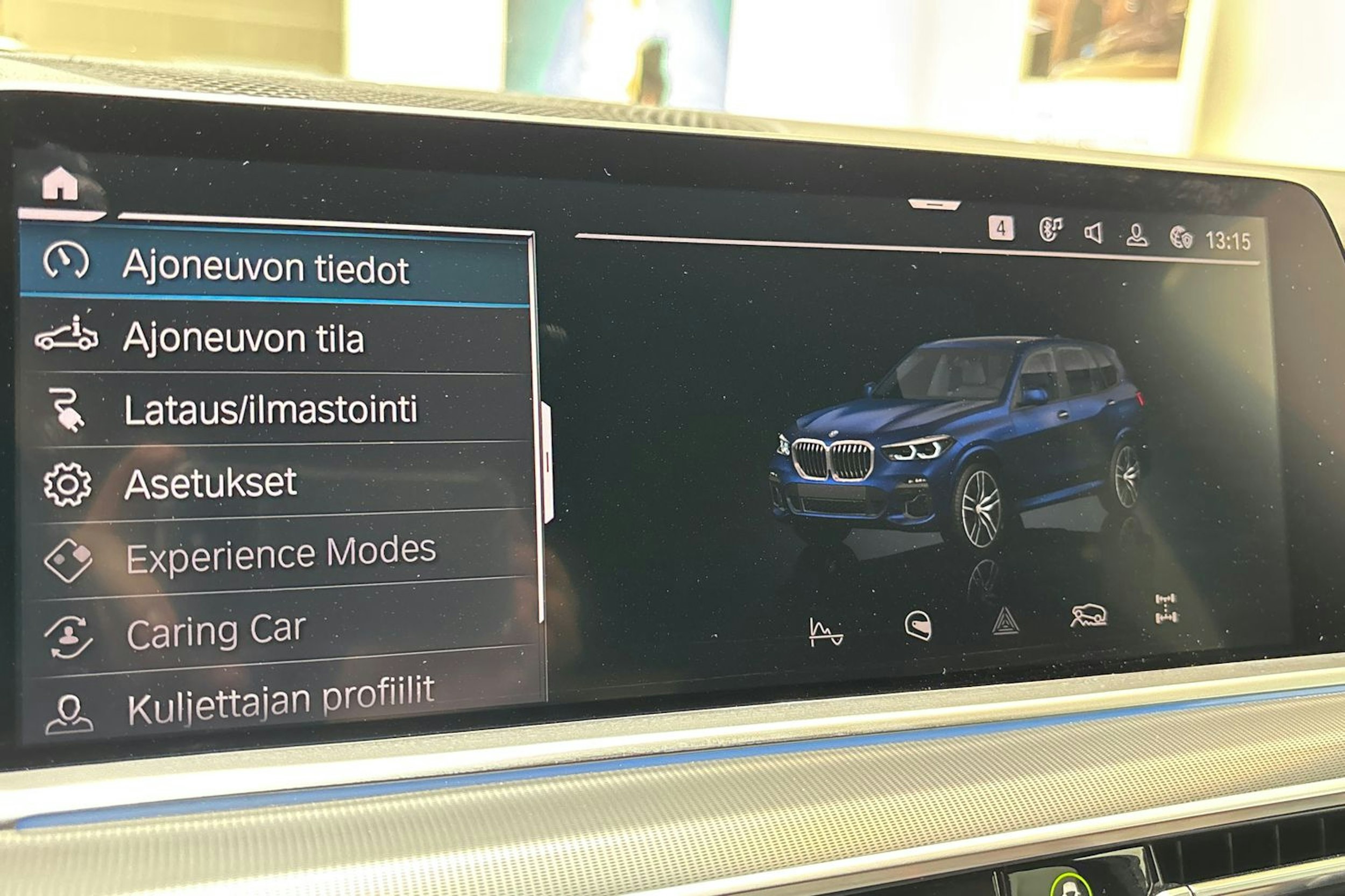 sininen BMW X5 2022 kuva 34.
