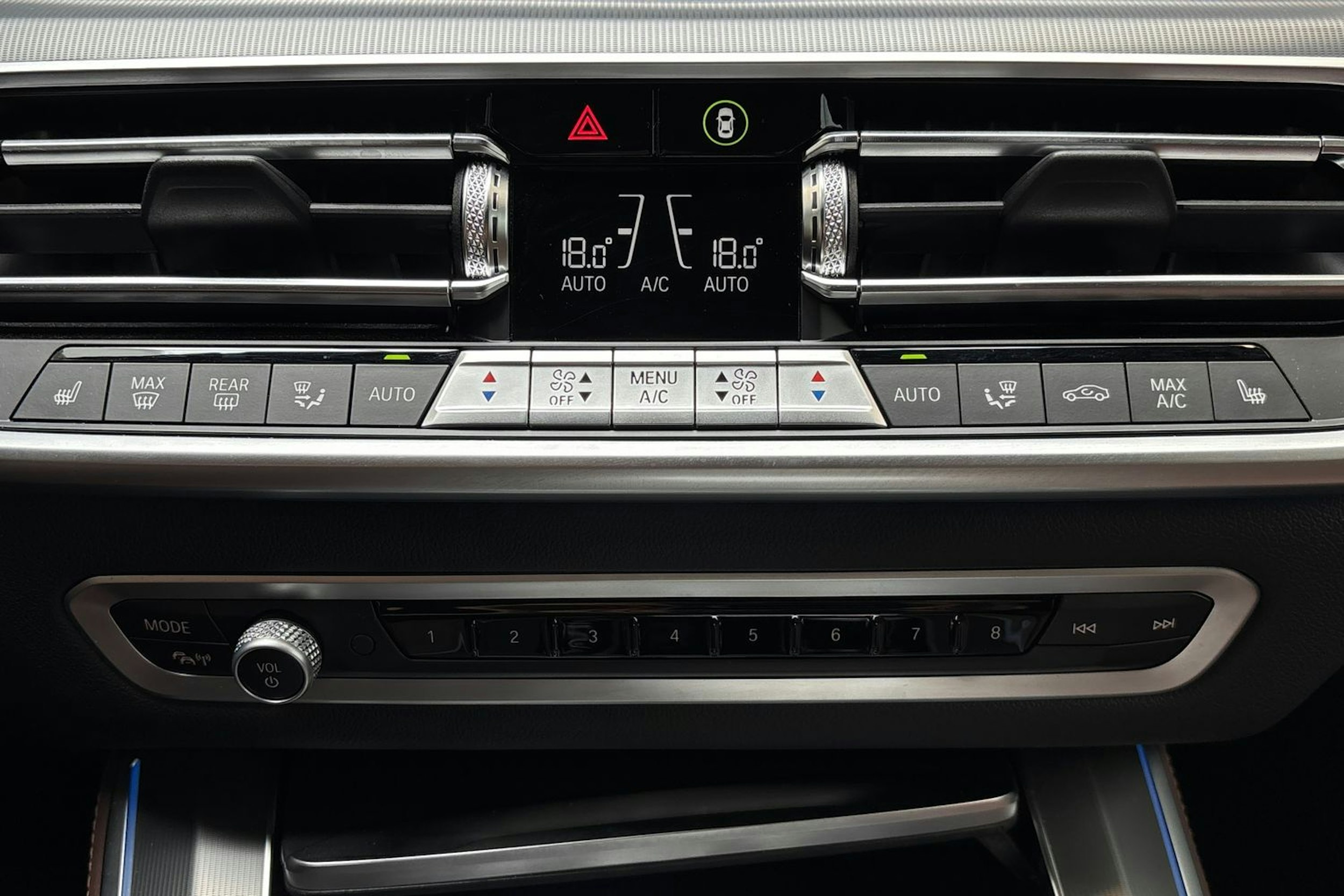 sininen BMW X5 2022 kuva 35.