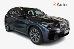 Harmaa BMW X5 2022 kuva 1.