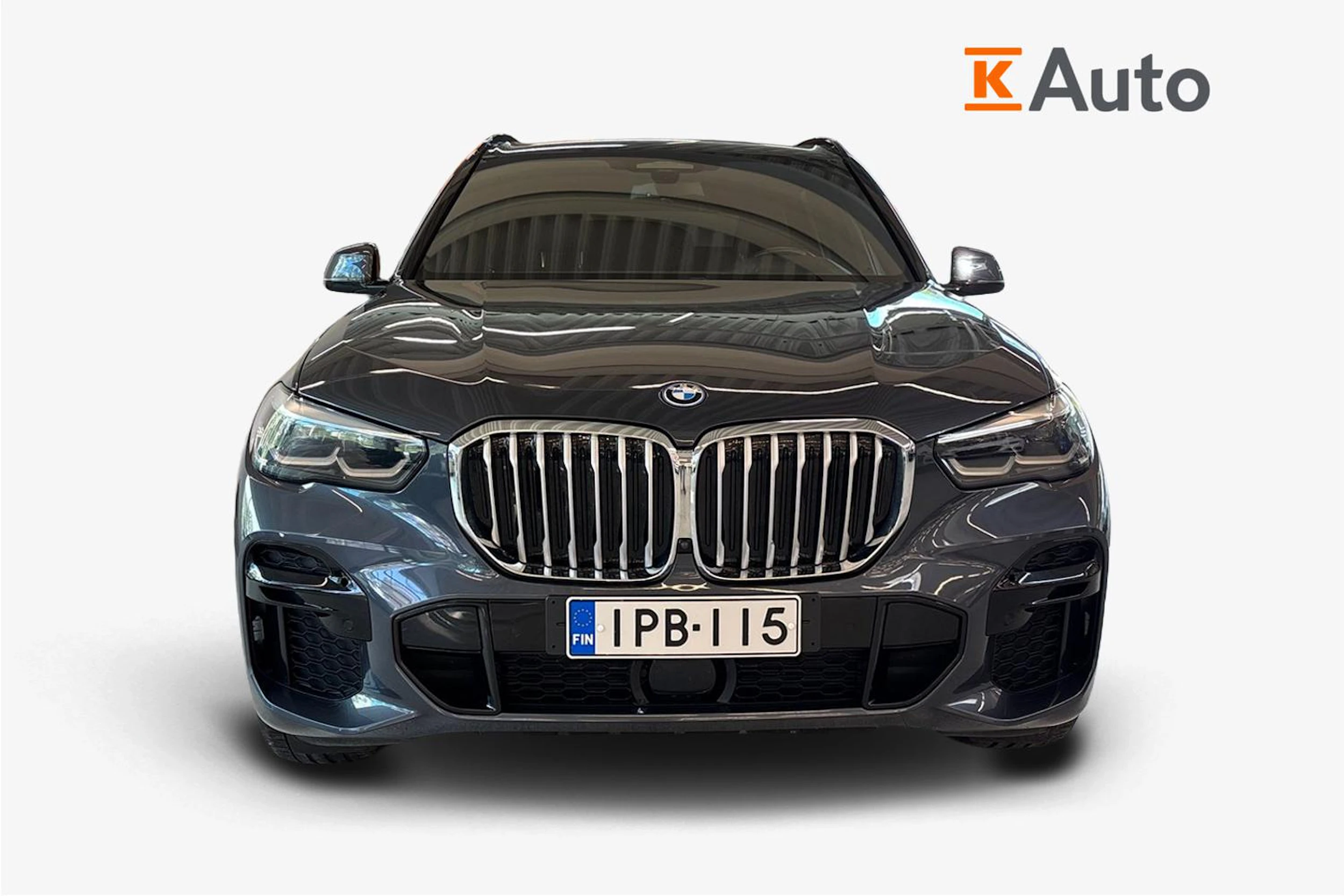 Harmaa BMW X5 2022 kuva 4.