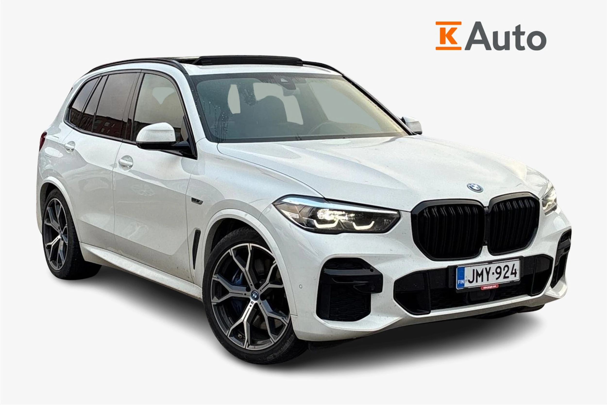 valkoinen BMW X5 2022 kuva 1.