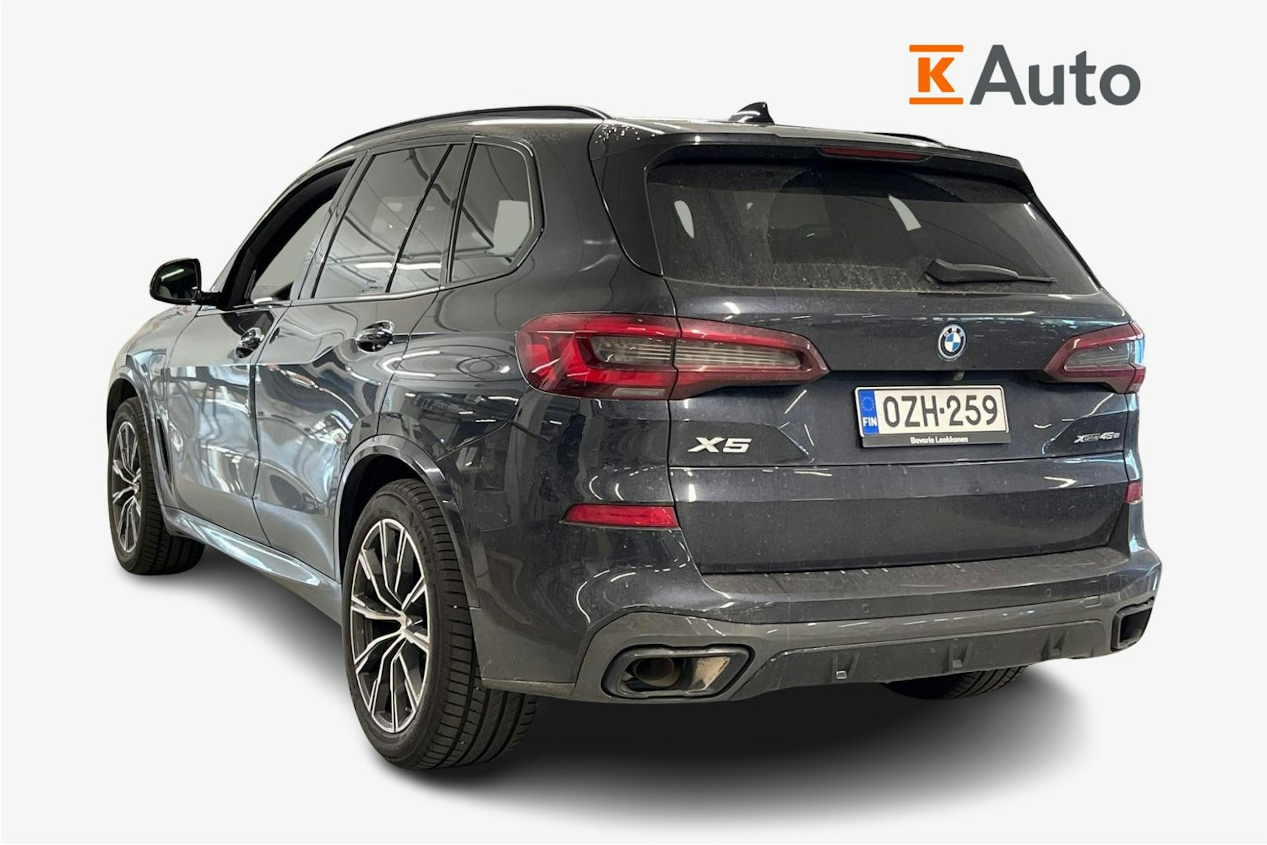 Musta BMW X5 2022 kuva 2.