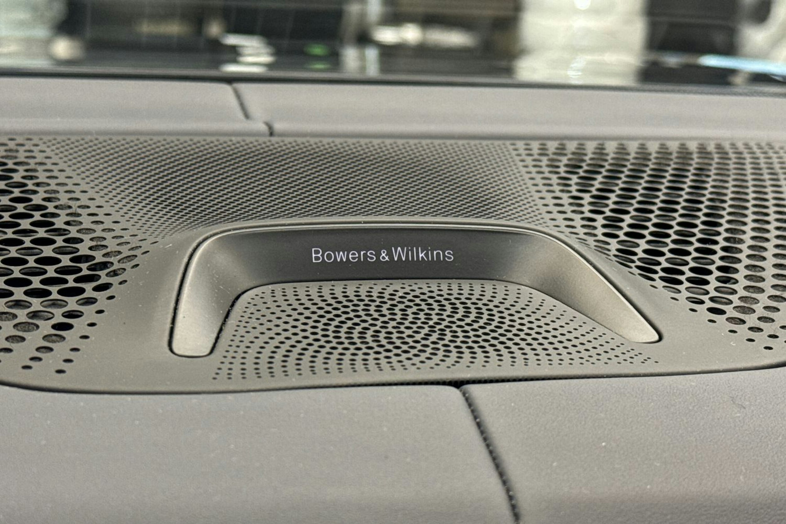 Musta BMW X5 2022 kuva 18.