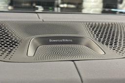Musta BMW X5 2022 kuva 18.