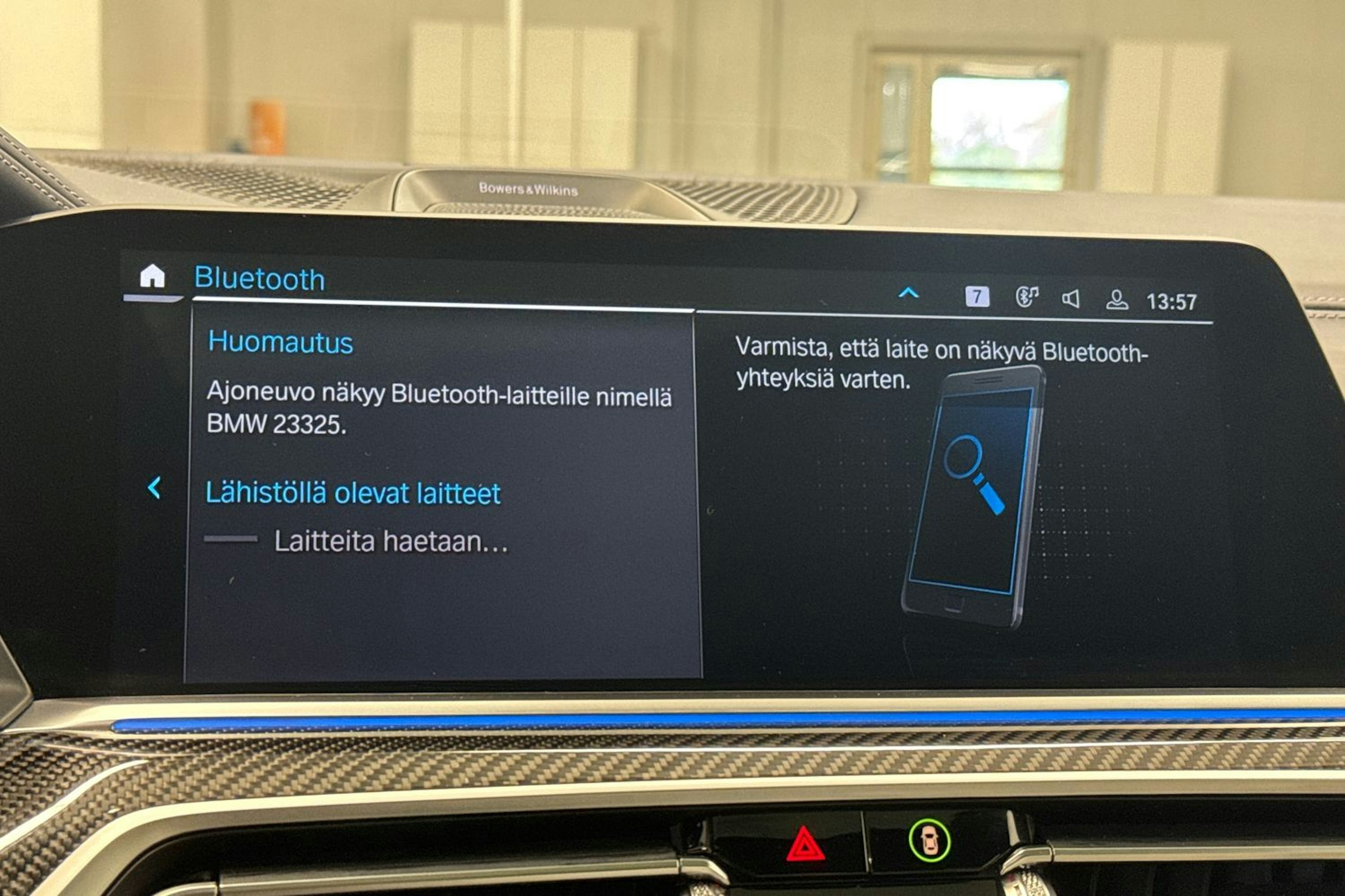Musta BMW X5 2022 kuva 27.