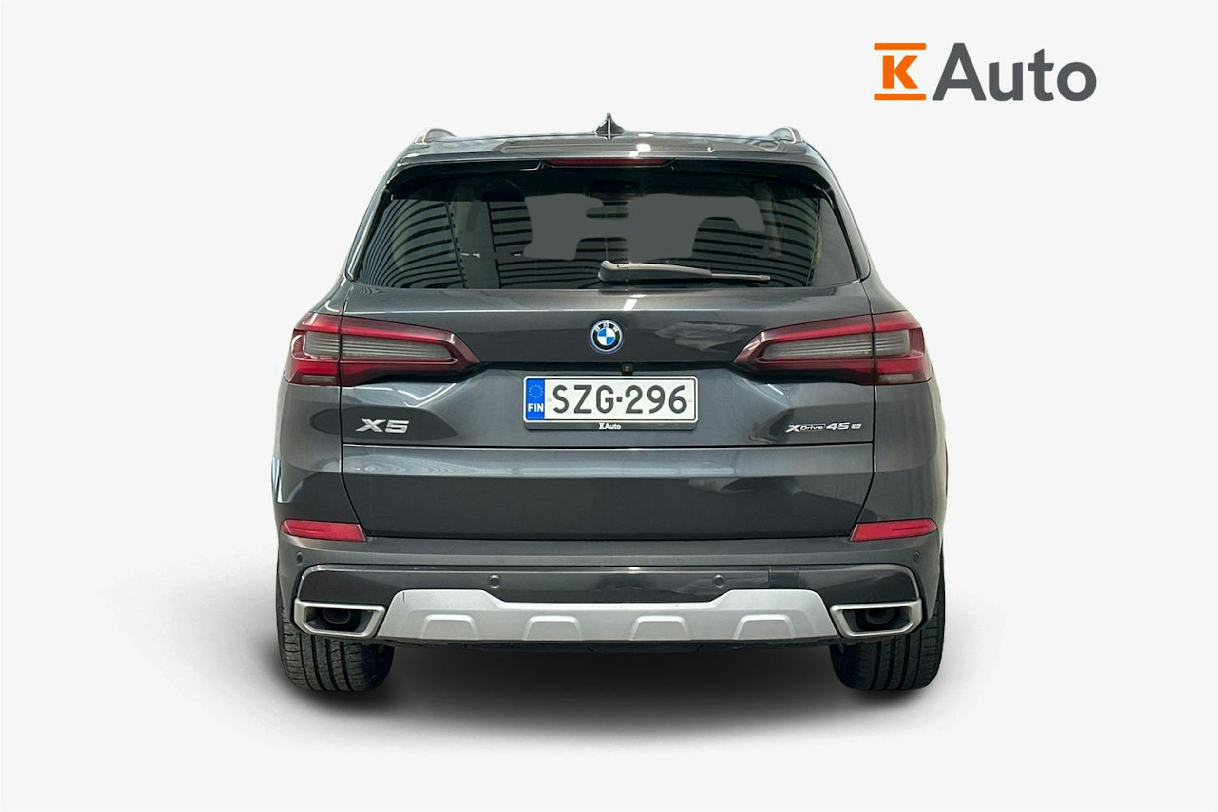 harmaa BMW X5 2022 kuva 3.