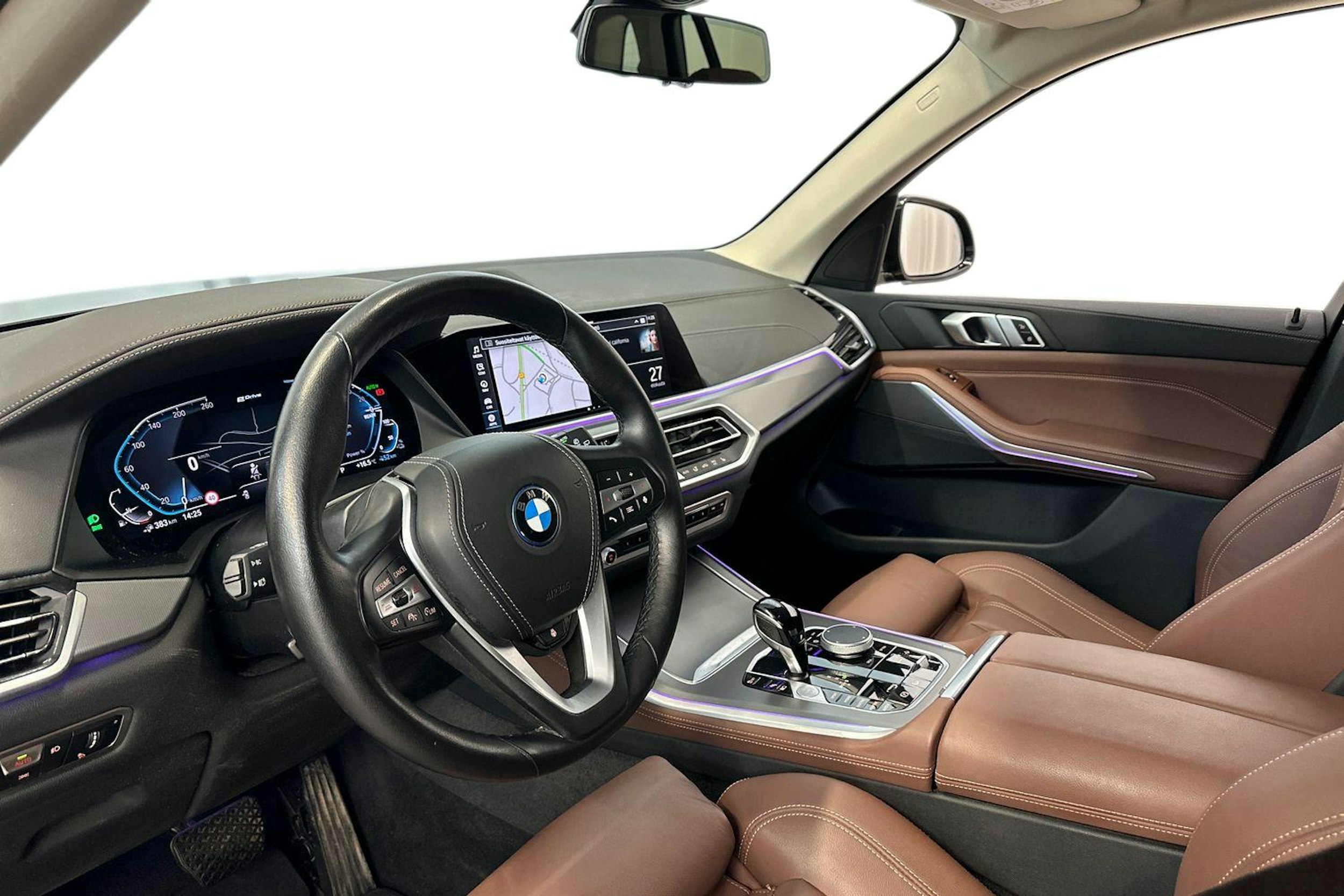 harmaa BMW X5 2022 kuva 6.