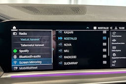 harmaa BMW X5 2022 kuva 27.