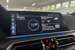 Musta BMW X5 2022 kuva 22.