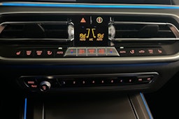 Musta BMW X5 2022 kuva 29.