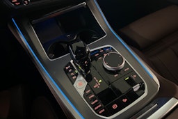 Musta BMW X5 2022 kuva 30.
