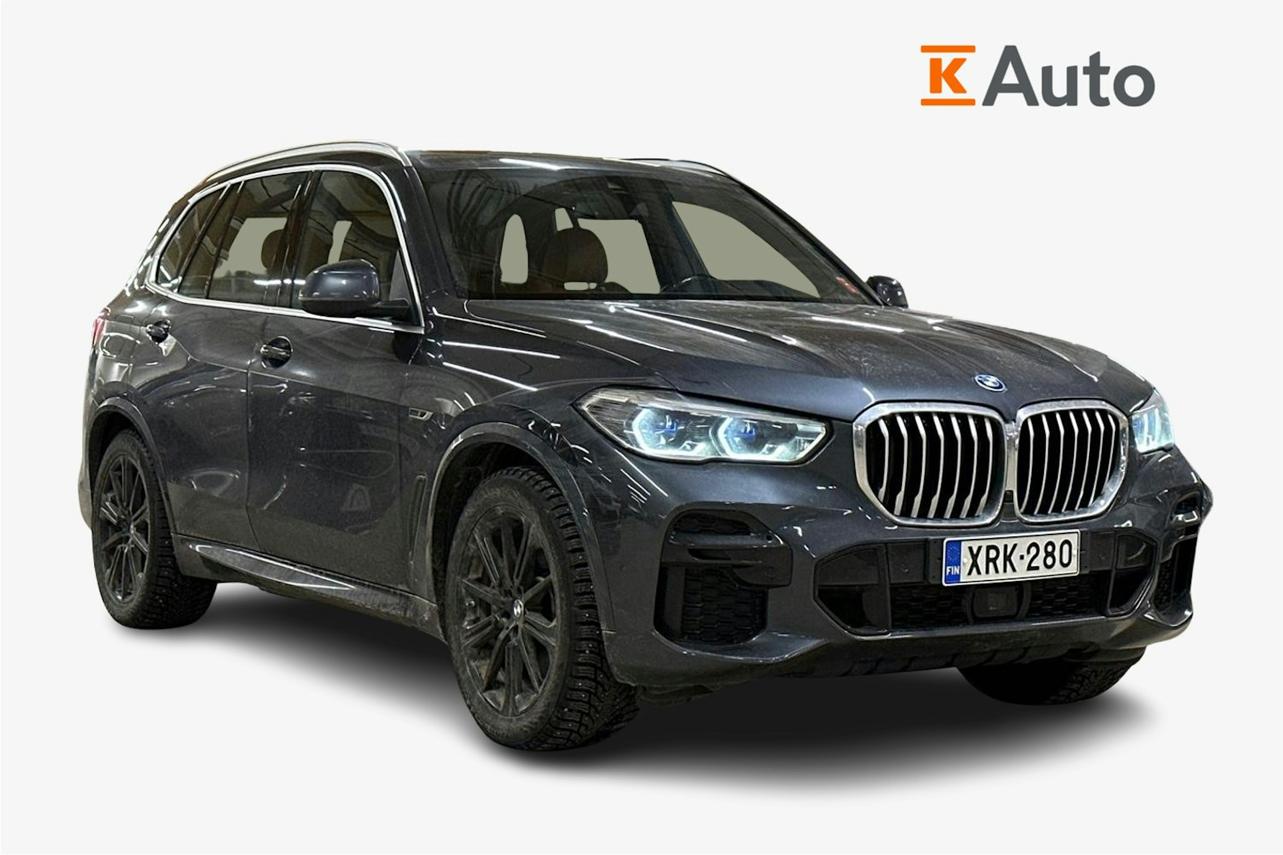 harmaa BMW X5 2022 kuva 1.