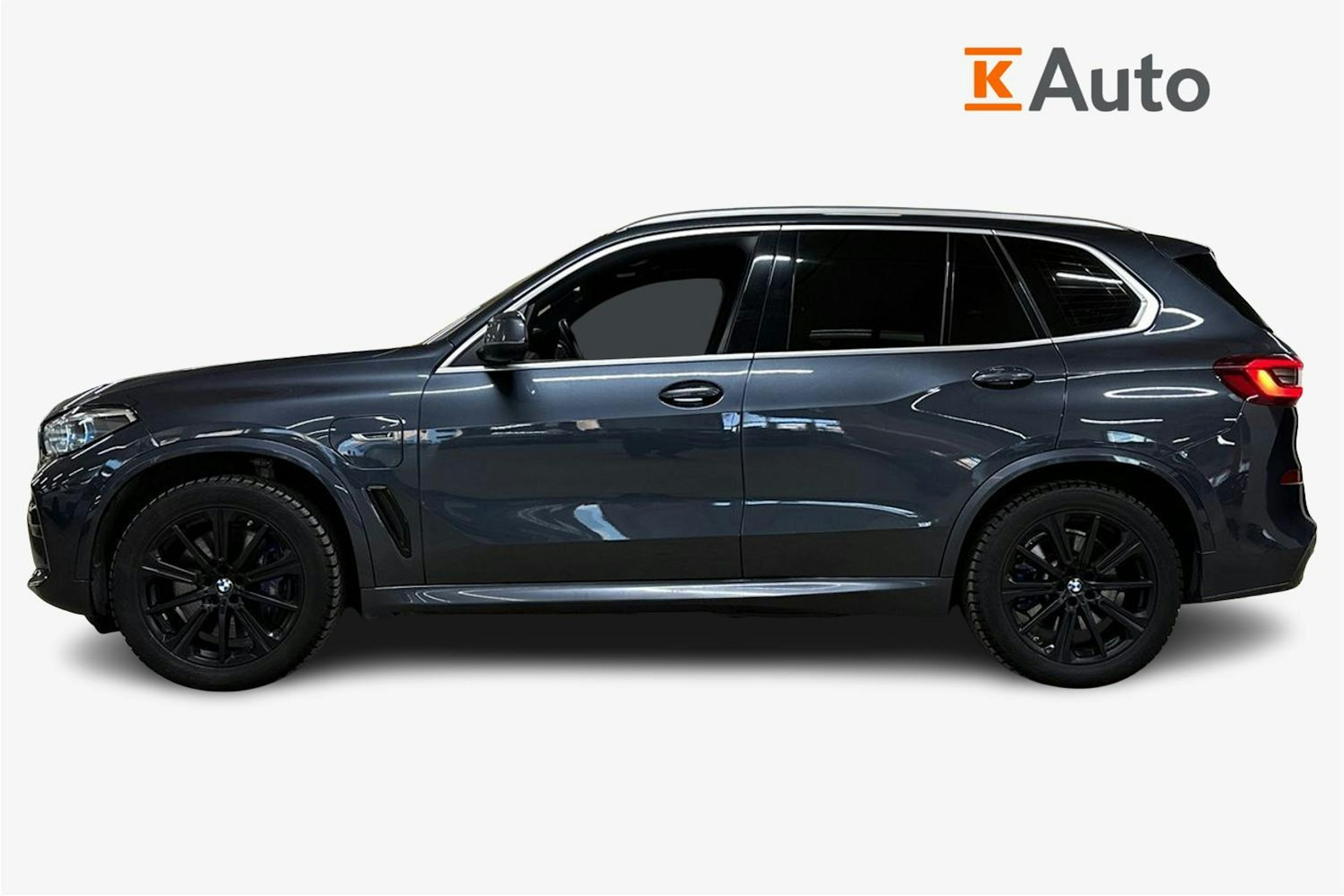 harmaa BMW X5 2022 kuva 6.