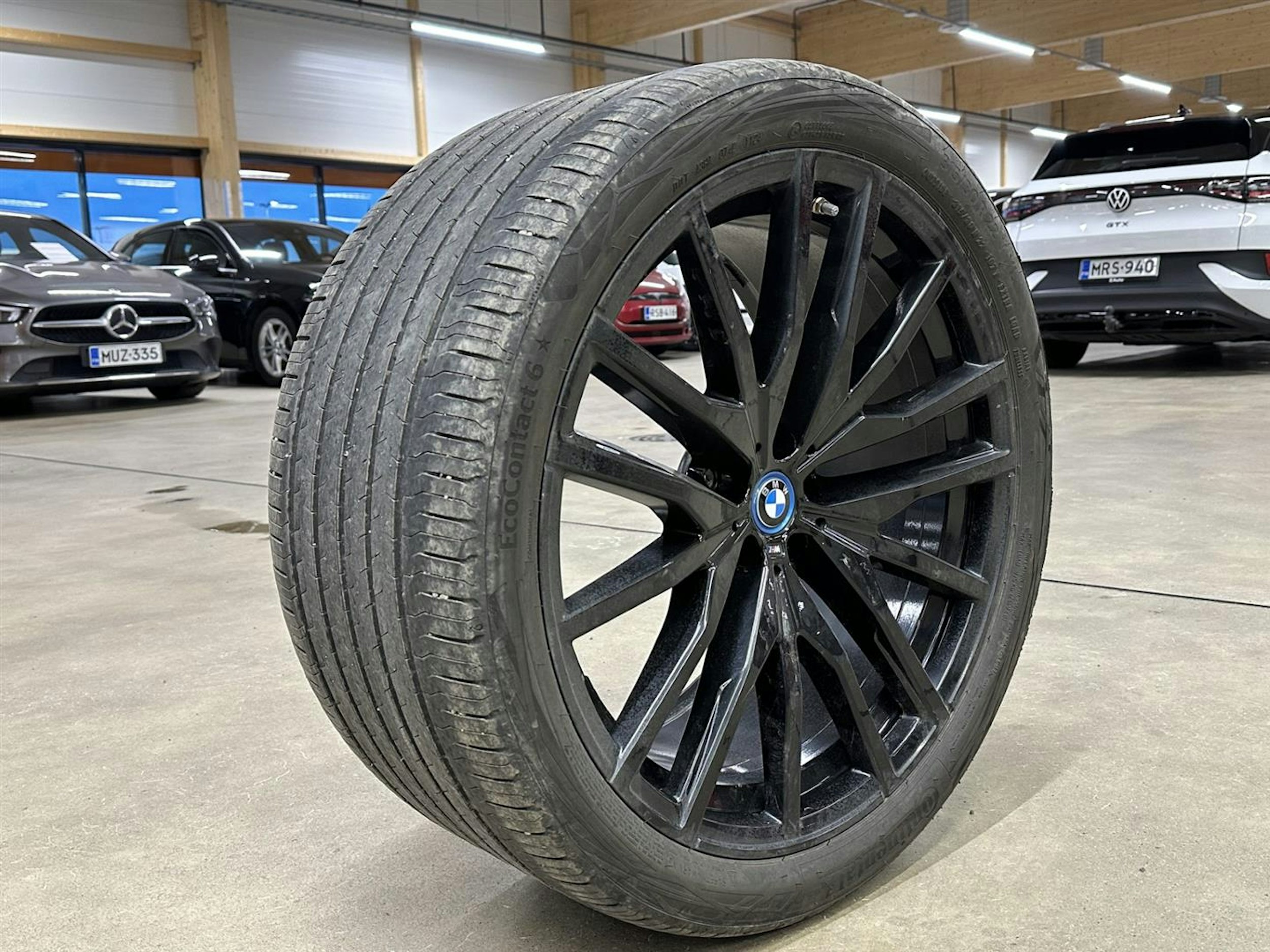 harmaa BMW X5 2022 kuva 12.