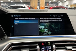 harmaa BMW X5 2022 kuva 22.