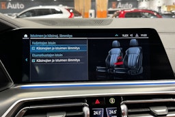 harmaa BMW X5 2022 kuva 25.