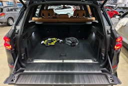 harmaa BMW X5 2022 kuva 35.