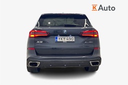 harmaa BMW X5 2022 kuva 3.