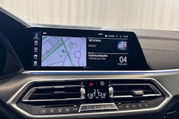 harmaa BMW X5 2022 kuva 16.