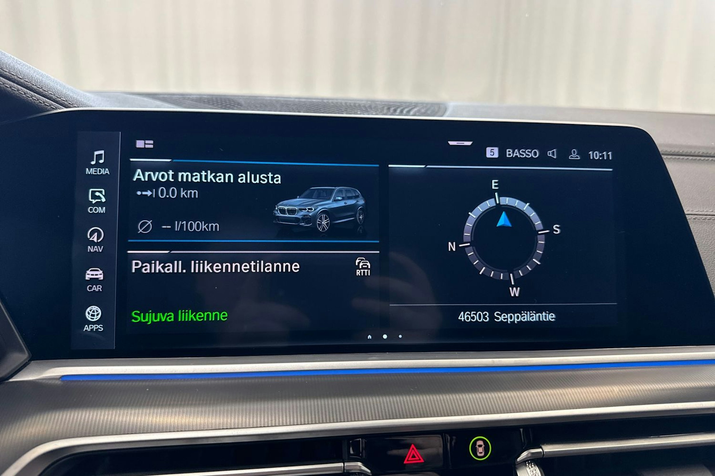 harmaa BMW X5 2022 kuva 20.