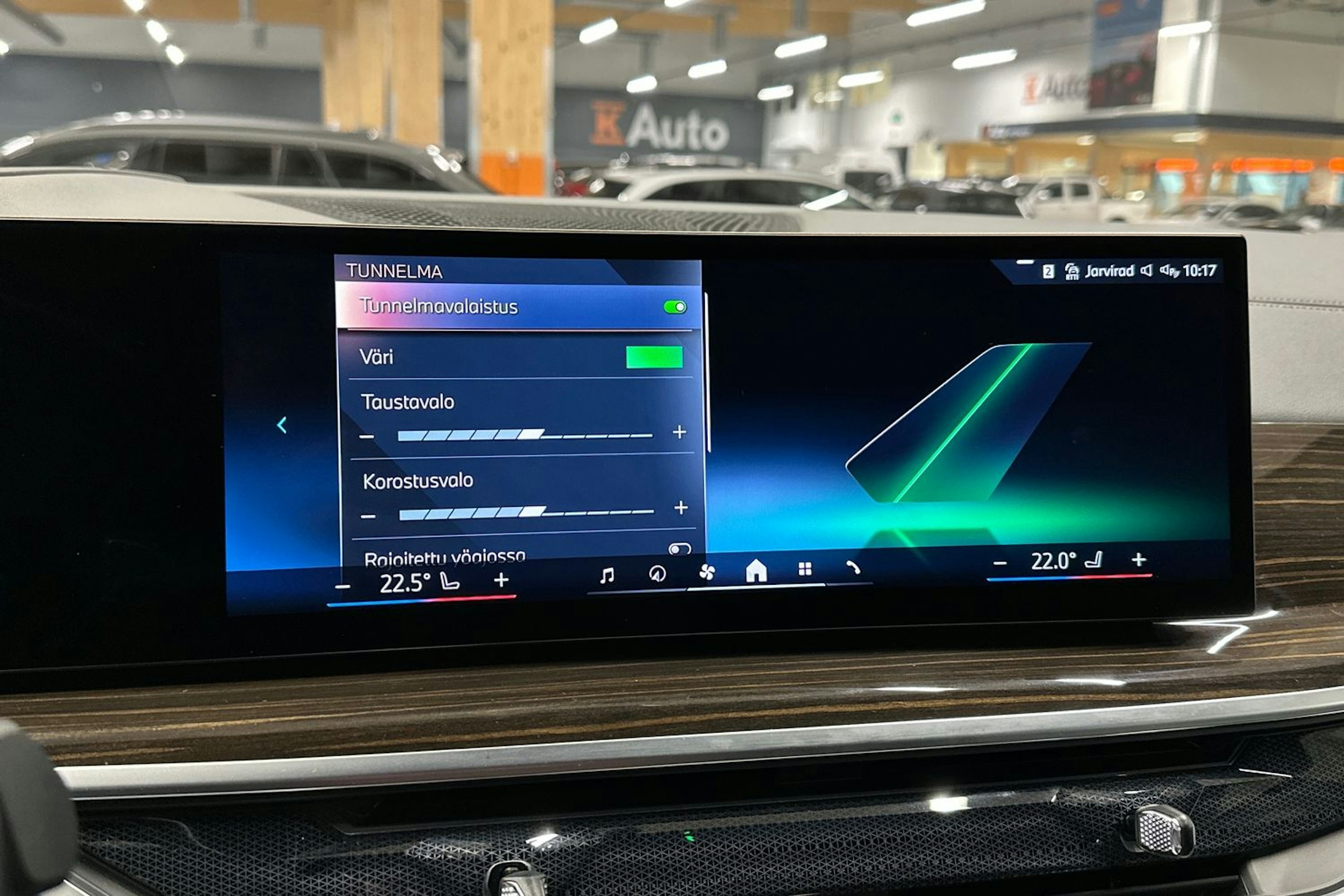 sininen BMW X5 2023 kuva 23.